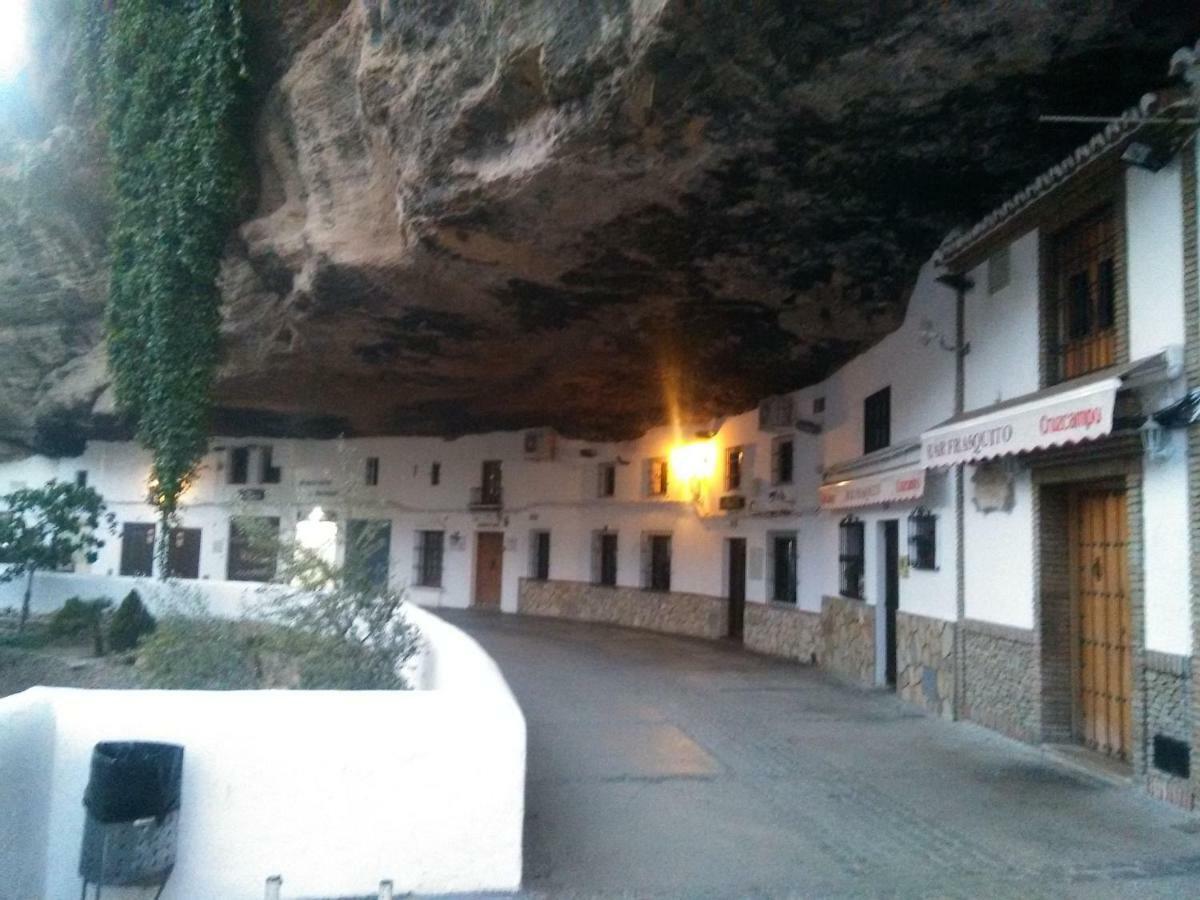 El Palacete Setenil De Las Bodegas Exterior photo